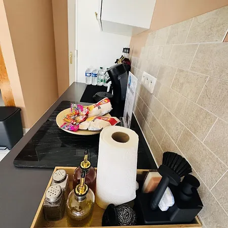 Escapade Romantique, Jacuzzi, Sauna, A 900m *